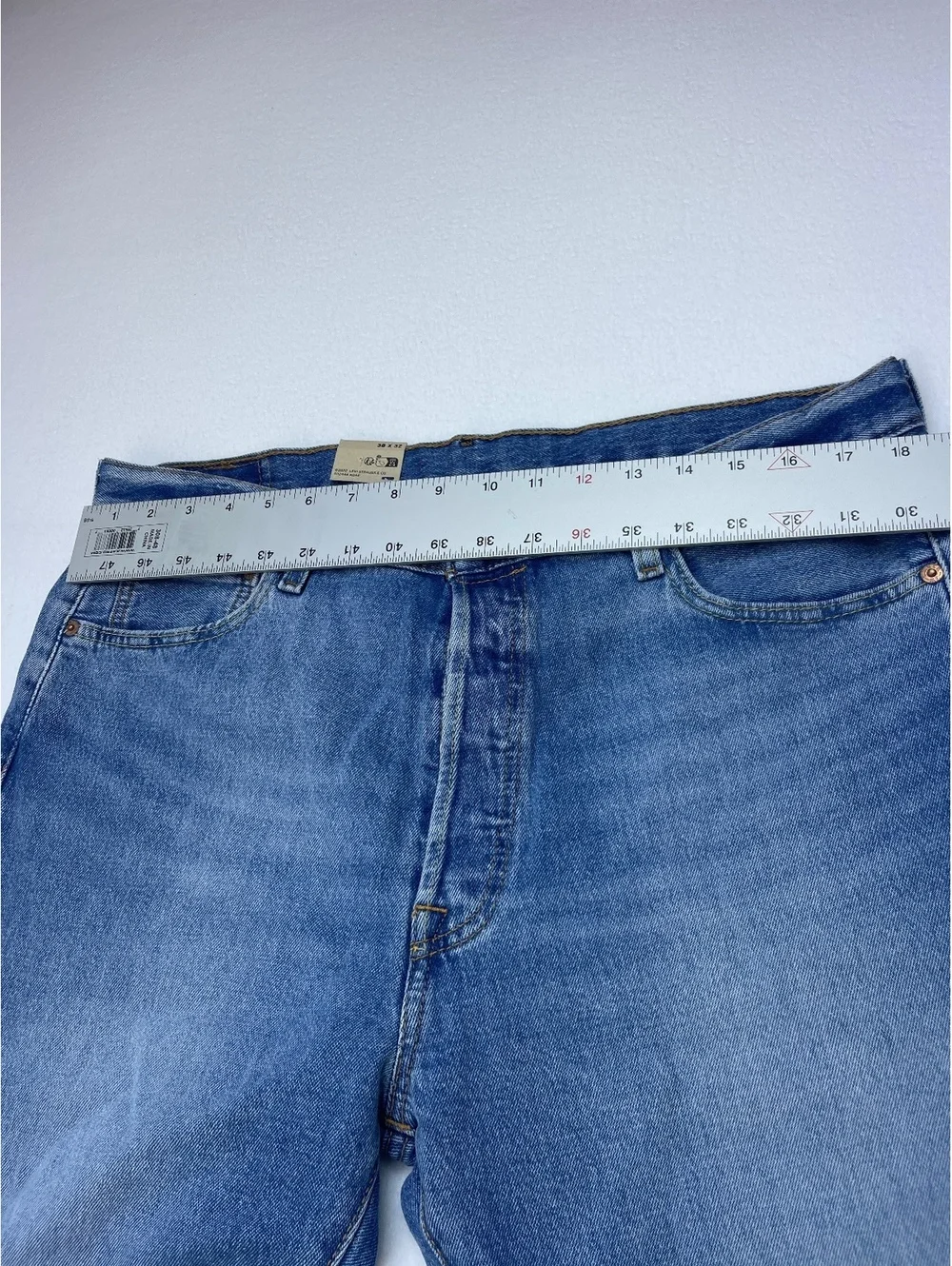Levi's 501 Classic Fit Blue Denim Jeans W38 L32